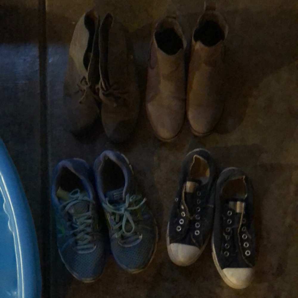 Shoes size 7-8.5